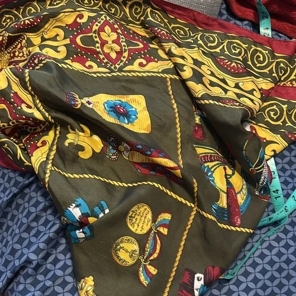 Vintage Baroque vintage scarf - Picture 15 of 16